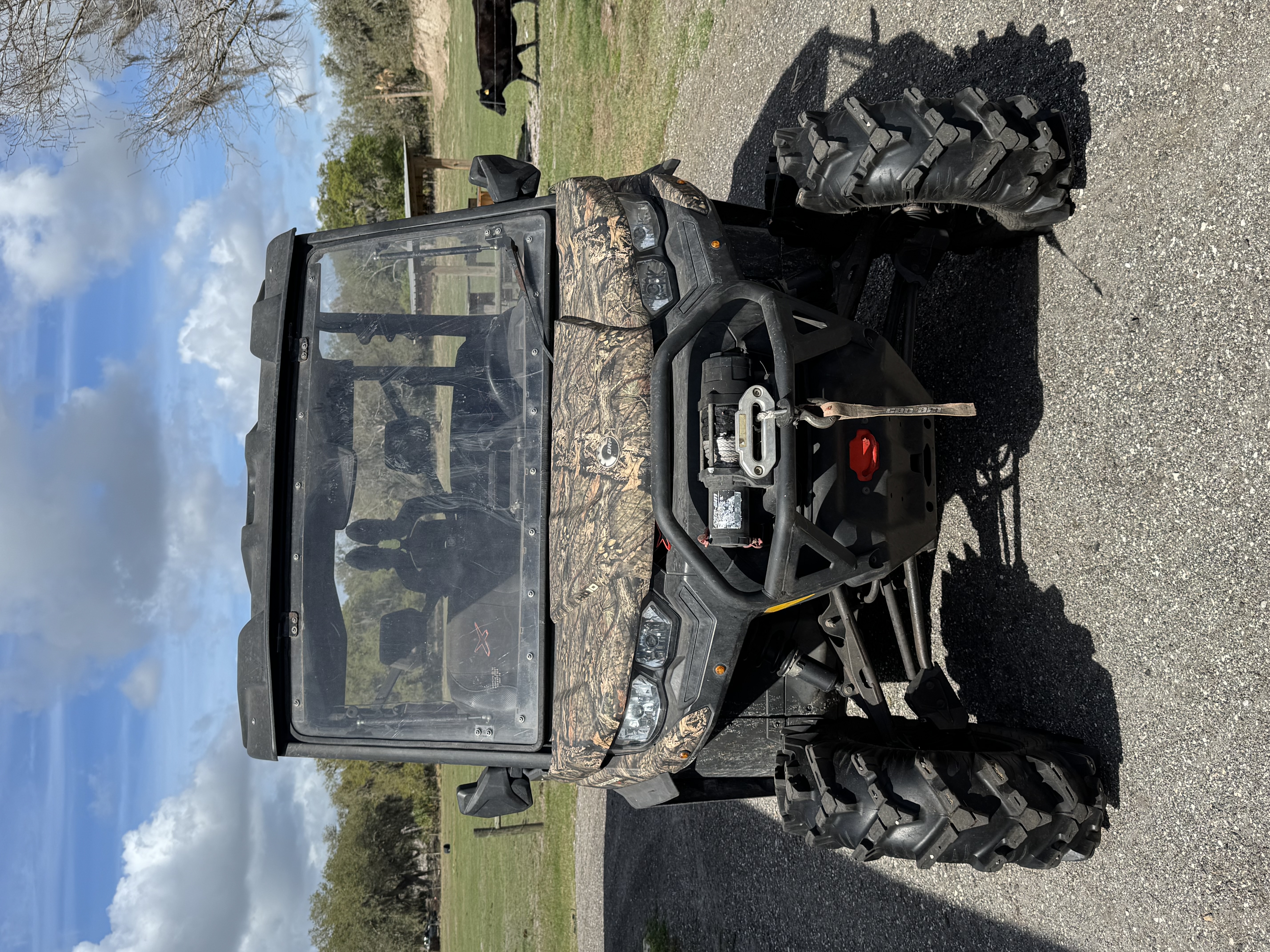 Can-Am Defender before detailing front exterior view