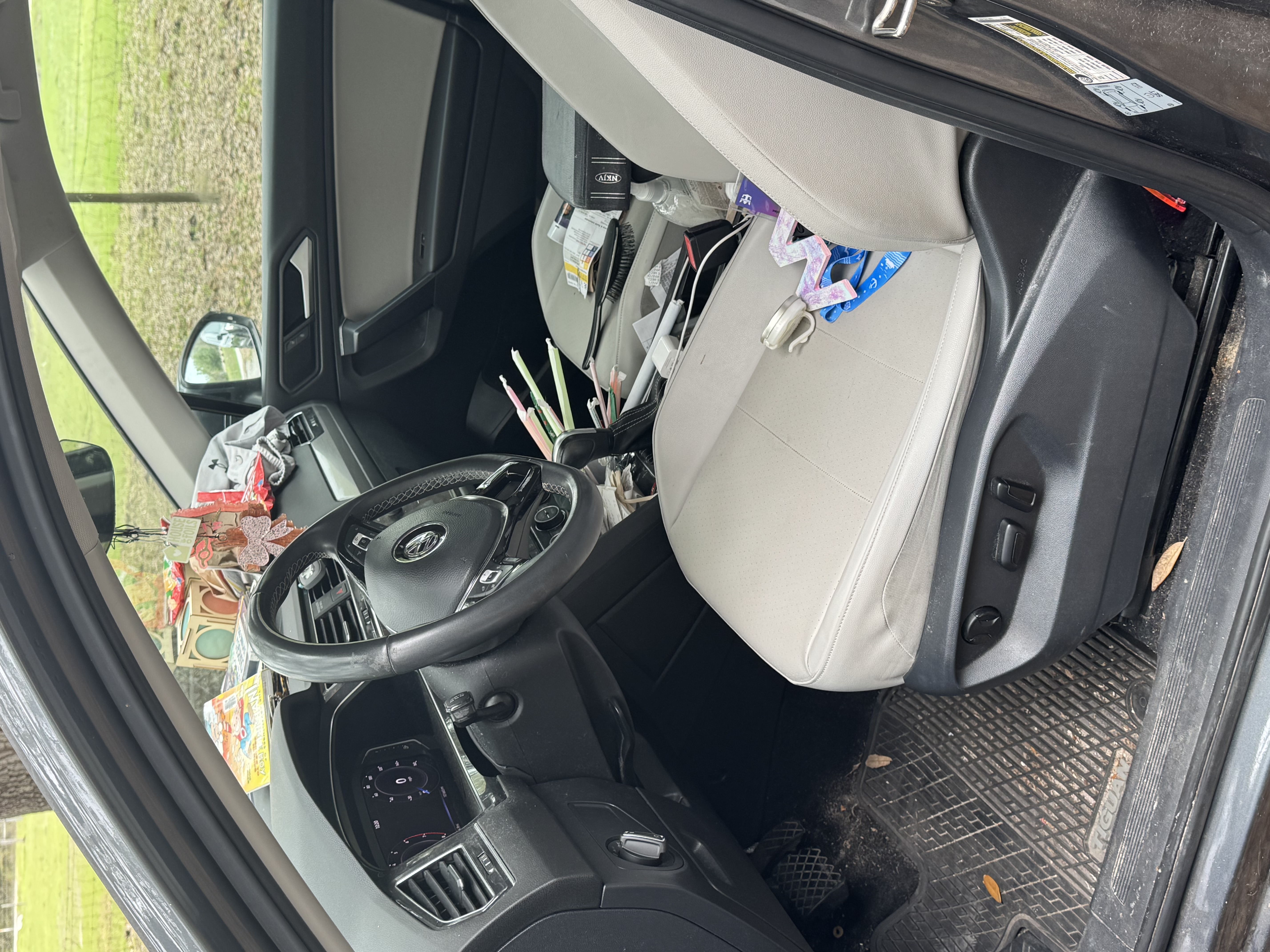 Volkswagen Tiguan driver area before interior car detailing